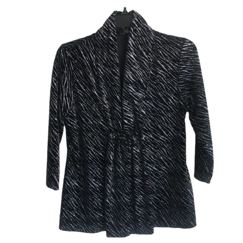 Elementz NWT Mock 2 Piece Silver Metallic Black Flowy Top Shawl Collar MP